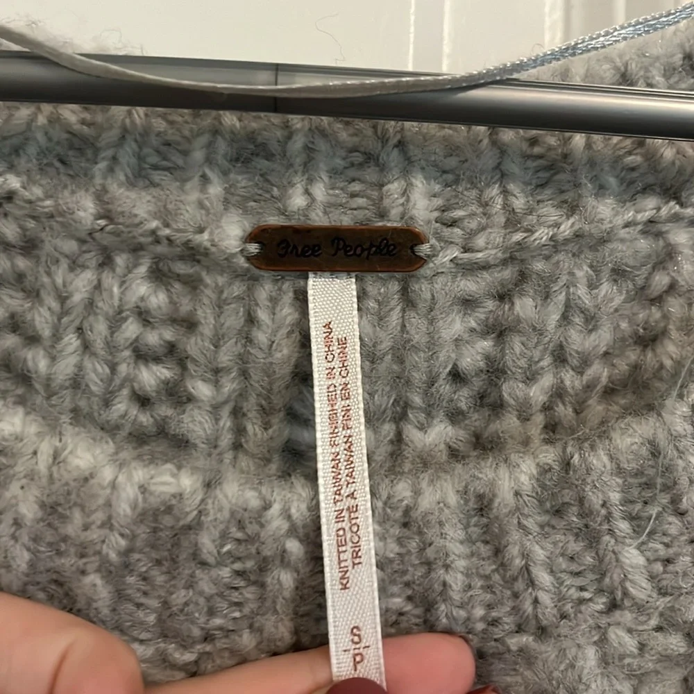 Free People Carter Pullover Sweater NWOT - Picture 5 of 7